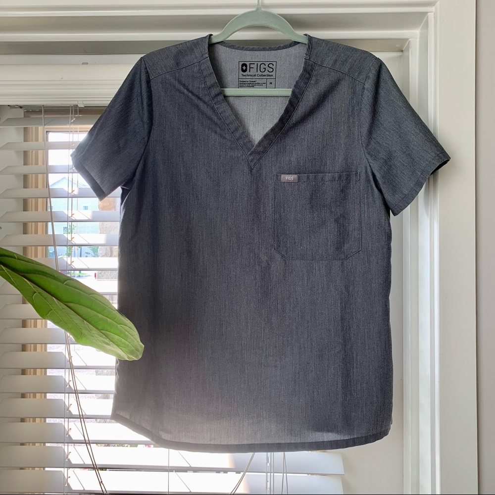 Figs Scrub Top